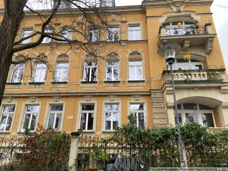 Schöne 2-Raum-Altbauwohnung mit Balkon in der Radeberger Vorstadt