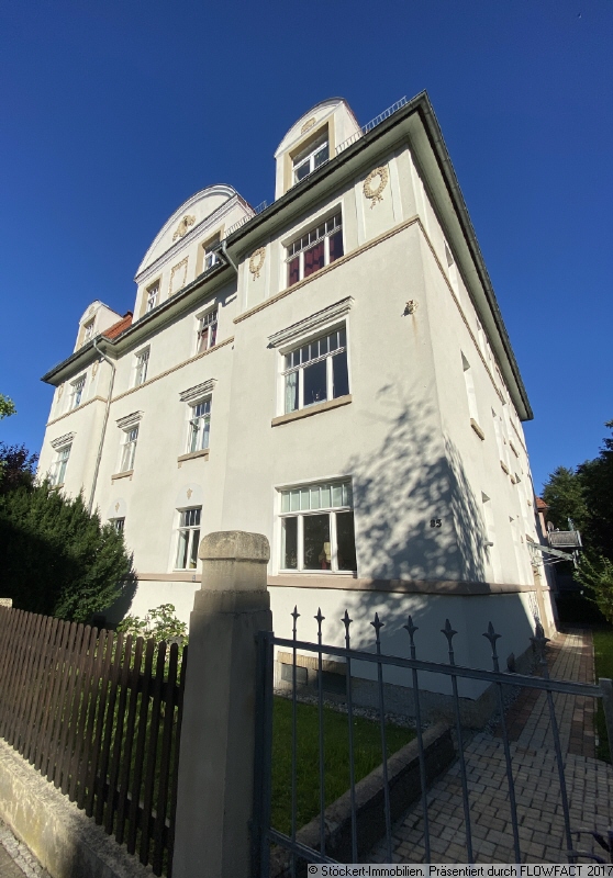 Charmante 2-Zimmer-Wohnung mit Balkon in Dresden-Cotta